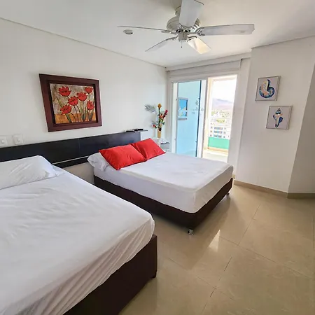 Apartamentos Con Vista Al Mar Brisa Marina Rodadero - By Bedviajes Santa Marta  Room photo